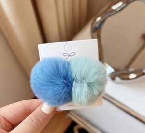 Doux fille épingle à cheveux réel Rex fourrure de lapin <span class=keywords><strong>deux</strong></span> couleurs pompons mignon doux hiver mode épingle à cheveux pour les enfants - Product Image 6