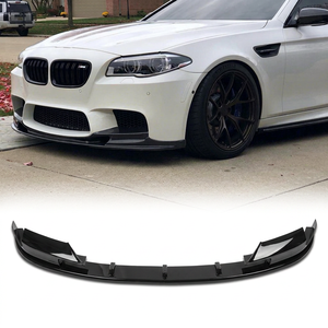 สำหรับ BMW F10 M5 ปี 2012-2016 ชุดแต่งสปอยเลอร์กันชนหน้า 4 ชิ้น แผ่นกั้นลิ้นกันชนหน้า สีดำเงา ลายคาร์บอนไฟเบอร์ - Product Image 1