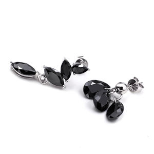 Boucles d'oreilles pendantes en argent sterling plaqué or 18 carats, style classique et minimaliste, avec moissanite noire taille poire, Tianyu Gems - Product Image 5