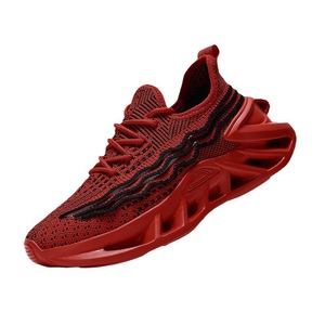Chaussures de sport décontractées respirantes grande taille pour hommes <span class=keywords><strong>et</strong></span> femmes, en maille tissée, style <span class=keywords><strong>mode</strong></span>, pour couples, idéales pour la marche - Product Image 2