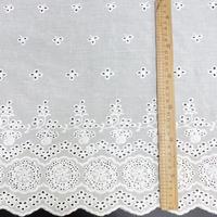 Dentelle Jacquard Ondulée Brodé en Coton Double Face, Blanche, Écologique, Revêtue de PVC, Symétrique, à Trame Creuse – Articles en Stock