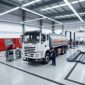 Camion-<span class=keywords><strong>citerne</strong></span> à carburant 8x4 25000L, <span class=keywords><strong>citerne</strong></span> à huile 25,72 m³, camion de transport d'essence, norme <span class=keywords><strong>ADR</strong></span>, 350 CV, EBS, TPMS, conduite à gauche, Dongfeng Jincheng - Product Image 1