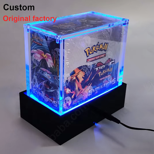 Base Illuminata in Acrilico Trasparente Personalizzata per Espositore LED Pokémon Elite Trainer con Coperchio Magnetico ETB Booster - Product Image 2