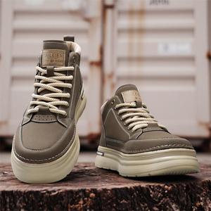 รองเท้าผ้าใบผู้ชายแบบสวม พื้นหนา กันลื่น ทนทาน เหมาะสำหรับใส่ทำงาน เดินเล่น หรือใส่ลำลอง - Product Image 4