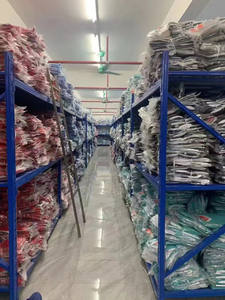 Edición <span class=keywords><strong>de</strong></span> Liquidación: Uniforme <span class=keywords><strong>de</strong></span> Fútbol <span class=keywords><strong>de</strong></span> Tres Piezas (Camiseta <span class=keywords><strong>de</strong></span> Manga Corta y Pantalones Cortos) del Equipo [Nombre del Equipo] - Sólido, Sin Defectos (No Reembolsable) - Product Image 6