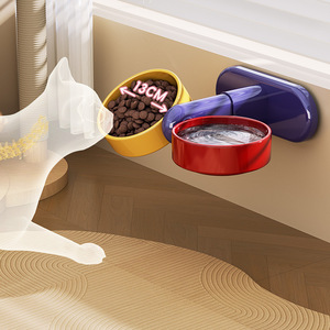 Comedero Doble para Mascotas con Ventosa, Montaje en Pared, Giratorio, Antideslizante, para Perros y Gatos, Fácil de Limpiar, Forma Redondeada - Product Image 2