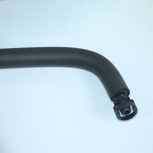 Tubo de ventilación del cigüeñal 11617504536 para conexión del sistema de escape de BMW - Product Image 1