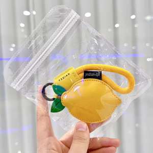 Porte-clés en cuir PU en gros, motifs fruits (Pêche, Citron, Cerise), pendentif de sac, porte-clés de voiture dessin animé - Product Image 3