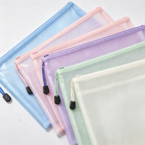 Pochette zippée en PVC maillé A4 économique et durable, imperméable, avec logo personnalisé, organiseur de dossiers pour le bureau et l'école - Product Image 1