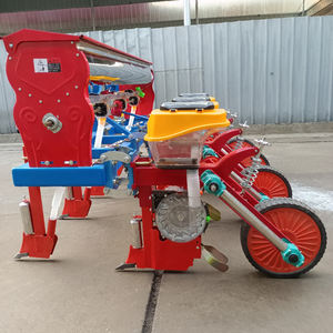 4wd ट्रैक्टर के लिए उर्वरक ऐप्लिकेटर के साथ 4 पंक्ति मक्का प्लाटर - Product Image 4