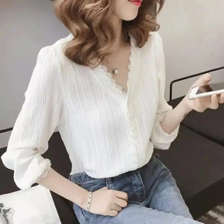 Herfst Koreaanse Ontwerp Vrouwen Kant V-hals Blouse Plus Size Lange Mouwen Losse Effen Kleur Mode Bodem Tops Casual Shirt