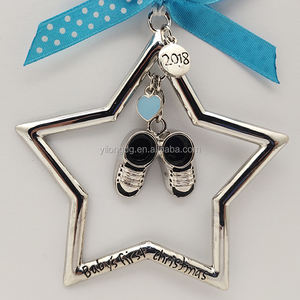 Zinc Alloy Star <strong>Christmas</strong> <strong>Ornament</strong> for <strong>Baby</strong> <strong>First</strong> <strong>Christmas</strong> Shoes Design Pendant - Product Image 2