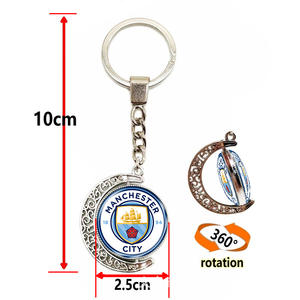พวงกุญแจหมุนได้ ของที่ระลึกสำหรับแฟนคลับฟุตบอลยุโรป ทีมมาดริด บาร์เซโลน่า แมนยูไนเต็ด - Product Image 6