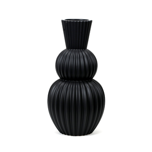 Urne en porcelaine sculpturale avec des courbes extérieures élégantes pour un raffinement à tous les angles et des présentoirs de collection modernes - Product Image 1