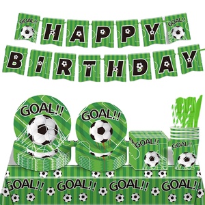 Decorazioni e Accessori per Feste a Tema Golf, Set per 10 Ospiti con Striscione, Tovaglia e Bicchieri Usa e Getta, Stile Moderno - Product Image 1