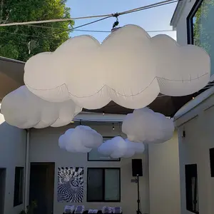 Nube de globo de aire de techo barata con luces LED, iluminación de globo de nube colgante inflable gran nube blanca para Decoración