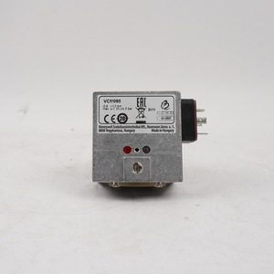 Pressostat à vide Honeywell FEMA VCM095 -0.9...+0.5bar réglable CE Fabriqué en Hongrie pour le contrôle de processus Neuf - Product Image 2