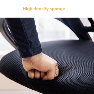 Silla de <span class=keywords><strong>Oficina</strong></span> Ergonómica Giratoria y Cómoda de Venta al por Mayor, Nuevo Modelo Alto de Malla Ajustable para el Hogar con el <span class=keywords><strong>Mejor</strong></span> Diseño - Product Image 4