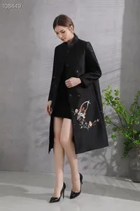 Cappotti lunghi XXL 2024 <span class=keywords><strong>primavera</strong></span> autunno inverno soprabiti da <span class=keywords><strong>donna</strong></span> ricamati di lusso con bottone lungo rosa nero rosso cappotto capispalla - Product Image 4