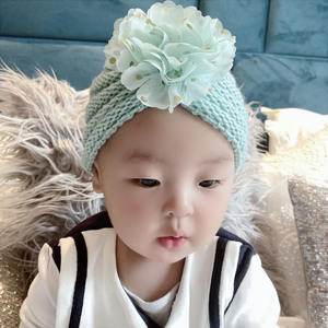 Chapeau <span class=keywords><strong>tricot</strong></span>é pour enfants avec grande fleur en mousseline de soie bébé automne et hiver chaud <span class=keywords><strong>laine</strong></span> chapeau collage bronzant enfants casquette - Product Image 2