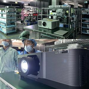 Proyector de video láser 3LCD de 15000 lúmenes para cambio de lente motorizado de proyección de estadio, proyección de 360 ° - Product Image 5