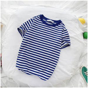 新しい夏の新作ストライプ柄レディースルーズシャツ、トレンドのインナーシャツ - Product Image 3