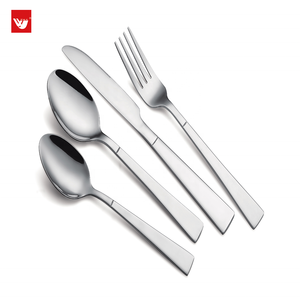 طقم أدوات مائدة فاخر أوروبي حديث ومستدام من الفولاذ المقاوم للصدأ 18/8 قابل للتخصيص، الأكثر مبيعًا للمطاعم والفنادق - Product Image 2