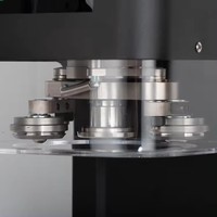 Machine de sertissage et de scellage semi-automatique électrique de haute qualité pour bouteilles de boissons gazeuses, nouvelle, en métal, 220V/110V