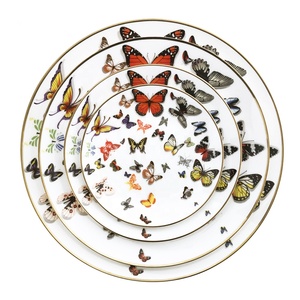 Assiette de dîner ronde en céramique, motif papillon de jardin, style européen de luxe, avec bord doré, pour mariage, tendance - Product Image 1