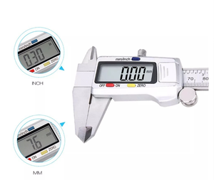 Calibrador Vernier Digital Electrónico de Acero Inoxidable de Alta Precisión 0-150mm para Uso Deportivo, Venta al Por Mayor - Product Image 4