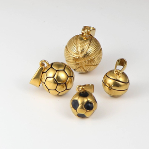 Hot bán Thể Thao Vòng cổ bóng đá bóng rổ Mặt dây chuyền vòng cổ quà tặng cho phụ nữ Mens <span class=keywords><strong>PE</strong></span> giáo viên Mũ bóng chày Mặt dây chuyền đồ trang sức - Product Image 5