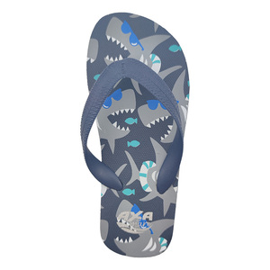 Sandalias <span class=keywords><strong>de</strong></span> playa <span class=keywords><strong>de</strong></span> verano con estampado <span class=keywords><strong>de</strong></span> tiburón divertido, <span class=keywords><strong>chanclas</strong></span> cómodas y duraderas con punta abierta para niños y niños, característica reciclable - Product Image 1