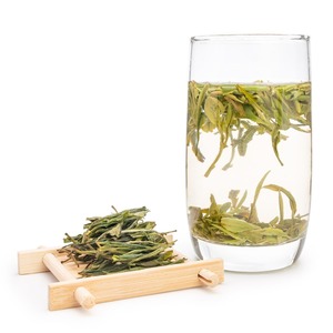 Nouvelle récolte chine célèbre <span class=keywords><strong>thé</strong></span> <span class=keywords><strong>Huangshan</strong></span> <span class=keywords><strong>Maofeng</strong></span> <span class=keywords><strong>thé</strong></span> Premium bio <span class=keywords><strong>thé</strong></span> vert usine à la main - Product Image 1