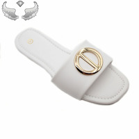 Chaussons de luxe pour femmes - Vente en gros d'été, durables, adaptés à la plage, légers et confortables pour une utilisation en extérieur