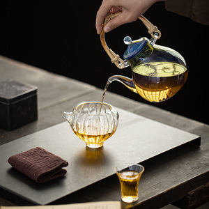 Tetera de vidrio Guanlan con asa resistente al calor para estufa eléctrica de cerámica, tetera para preparar té en casa - Product Image 2