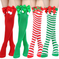 Bas rayés longs au-dessus du genou pour femmes européennes et américaines Nouvelles chaussettes de boule de Noël respirantes avec nœud de vacances