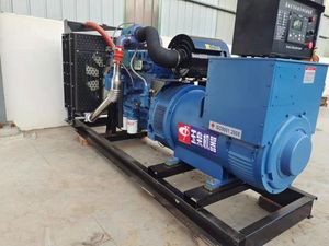 Groupe électrogène diesel synchrone triphasé d'occasion 300 kW, silencieux, avec dynamo et moteur intégrés - Product Image 5