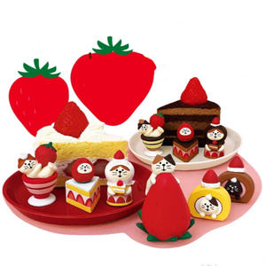 Juguete Japonés para Gatos, Manualidades para el Día de San Valentín, Decoración de <span class=keywords><strong>Fresas</strong></span> y Chocolate, Accesorios de Moda, Miniaturas de Resina, Joyería - Product Image 1