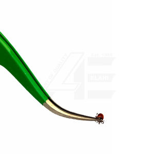 Kit Premium para Eliminar Garrapatas 2026 - Juego de Dos Extractores de Garrapatas de Acero para Gatos y Perros, Kit de Primeros Auxilios con Estuche de Cuero, ODM OEM - Product Image 6