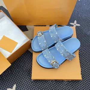 รองเท้าแตะแบรนด์ดีไซเนอร์ นุ่มสบาย แฟชั่นผู้หญิง ฤดูร้อน แบบเปิดนิ้วเท้า น้ำหนักเบา สวมใส่สบาย ไม่ลื่น - Product Image 2