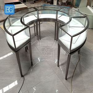 خزانة عرض دائرية للبيع بالتجزئة، واجهة زجاجية منحنية، هيكل معدني، خزانة عرض للبوتيكات - Product Image 4