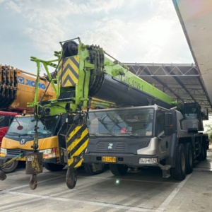 รถเครนติดรถบรรทุก ZOOMLION สำหรับขาย ขนาด 25 ตัน 50 ตัน 80 ตัน 100 ตัน 200 ตัน รุ่น-ZTC250R531 - Product Image 4
