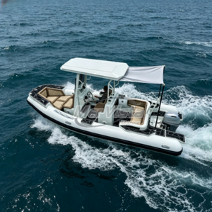 Bateau de pêche en aluminium de luxe de 580 cm avec pare-soleil intégré et construction supérieure pour les pêcheurs exigeants - Product Image 1