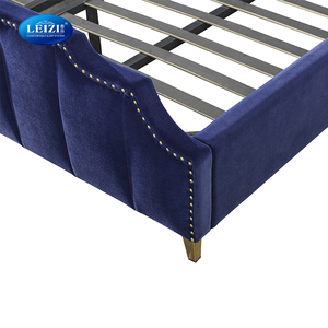 Juego <span class=keywords><strong>de</strong></span> cama king <span class=keywords><strong>de</strong></span> terciopelo nórdico <span class=keywords><strong>de</strong></span> lujo, tapizado, suave, para cama Queen, muebles <span class=keywords><strong>de</strong></span> cama, 1 fábrica - Product Image 4