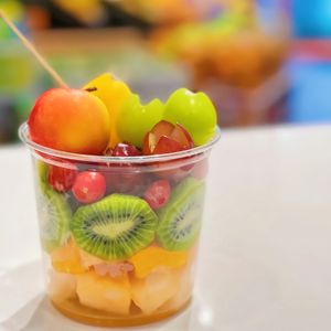 ชามสลัดพร้อมฝาโดมพลาสติกใส PET ขนาด117มม. ใช้ซ้ำได้12/16/24ออนซ์ขนม/นมช็อคโกแลตสำหรับจัดเก็บอาหารสำเร็จรูป - Product Image 5