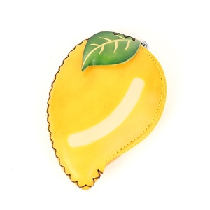 Porte-monnaie en cuir véritable de vachette pleine fleur, motif fruit de dessin animé, avec porte-clés, petite pochette zippée pour enfants - Product Image 5
