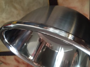 Tazones para Mezclar de Acero Inoxidable de Alta Calidad, Diseño Europeo OEM, Personalizables, Duraderos, con Colador para Ensaladas, Apilables, Aptos para Microondas - Product Image 4