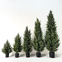 Künstlicher Kiefernbaum mit Topf Lebensechte Innen- und Außendekoration Realistischer Künstlicher Zypressenbaum für Zuhause Büro Feiertagsdekoration Grüner Akzent