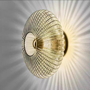 Lámpara de pared LED de cristal para dropshipping en Shopify, estilo Bauhaus minimalista, para pasillo, balcón, entrada. - Product Image 3