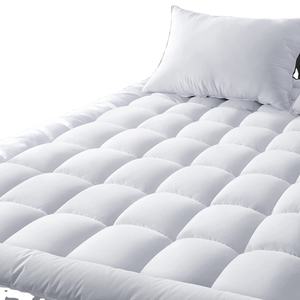 Surmatelas King Size pour le mal de dos, surmatelas extra épais et rafraîchissant, couverture de matelas alternative au duvet, surmatelas en peluche surdimensionné - Product Image 1